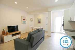 B88 - Mendonça Street Apartment